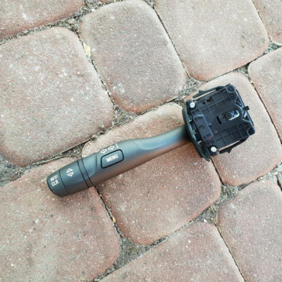 Manetka kierunkowskazów Opel Astra K V 39149294