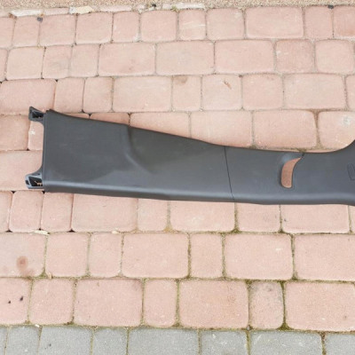 Plastik obudowa osłona słupka Opel Astra K V 39058337