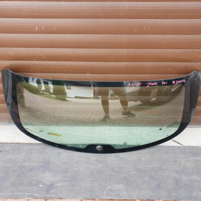 Szyba w klape tył Opel Astra J IV GTC 2011r 2004