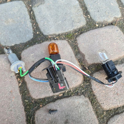 Instalacja wiązka lampy tył lewa OPEL Mokka