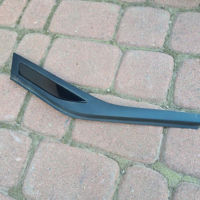 Listwa błotnika L Renault Captur II 2 833318791R