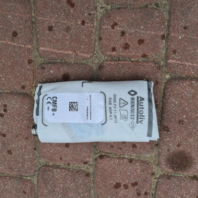 Poduszka fotela 985H18711R 651002800A 640646300D Renault Captur II 2 