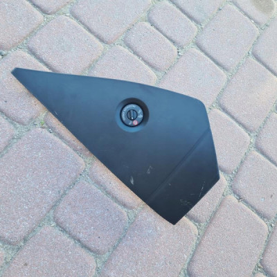 Plastik deski Renault Captur II 2 689209519R