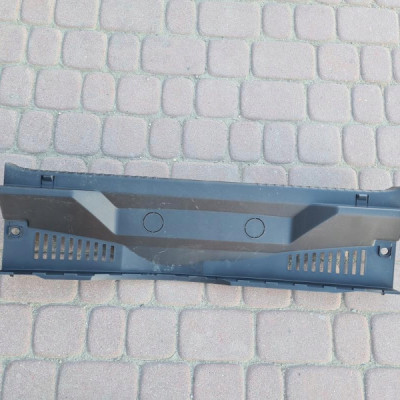 Plastik pasa tył Renault Captur II 2 689212762R