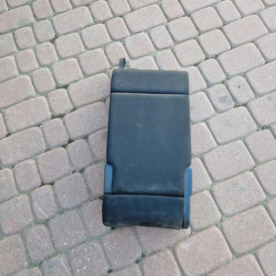 Kanapa tył tylna podłokietnik Opel Insignia B