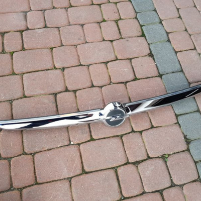 Chrom blenda na klape tył Opel Zafira C 20907405