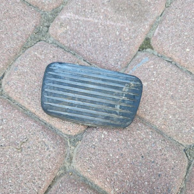 Nakładka na pedał sprzęgła Opel Meriva B 1501750