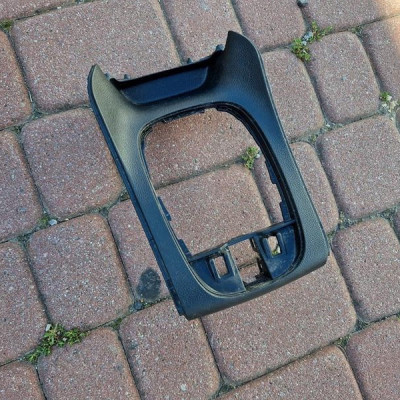 Plastik obudowa biegów Opel Meriva B 13258302