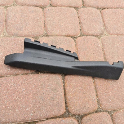 Obudowa osłona fotela Opel Meriva B 13323602