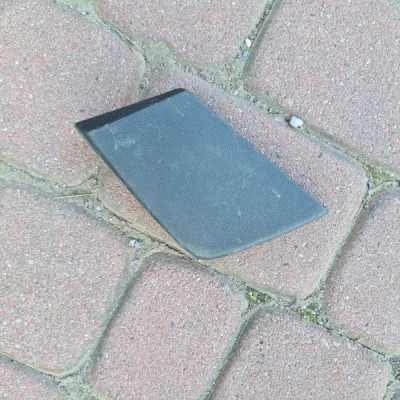 Zaślepka lewa klapy EU Opel Meriva B 13285323