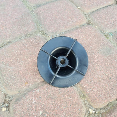 Zakrętka mocowanie koła EU Opel Meriva B 90159129