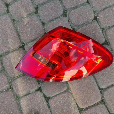 Lampa tył tylna prawa EU Opel Meriva B 13253628