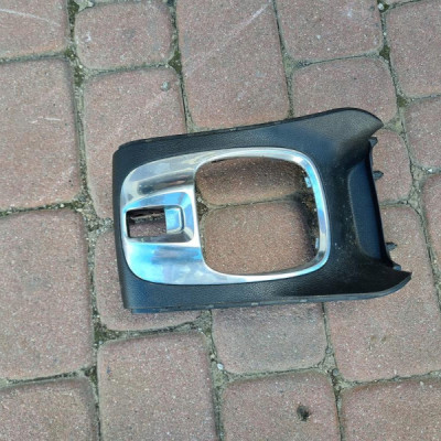 Plastik obudowa biegów Opel Meriva B 13258302