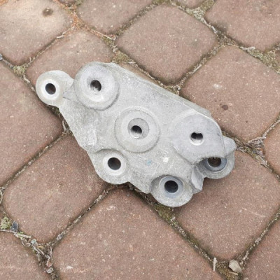 Poduszka łapa skrzyni biegów Opel Astra K 5 V