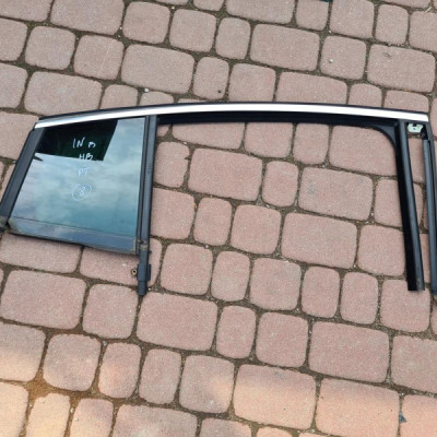 Szyba tył tylna HB ciemna Opel Insignia B 2018r