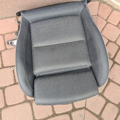 Siedzisko kanapa poszycie fotela Opel Insignia B