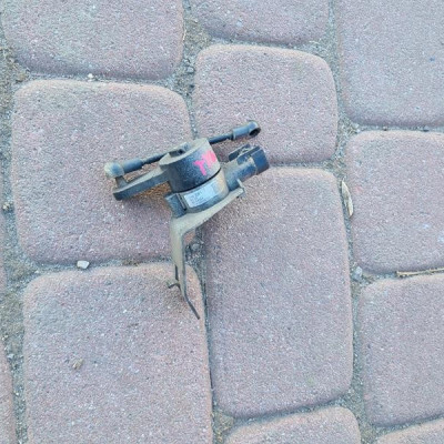 Poziomica tył tylna lamp Opel Insignia B 23403561