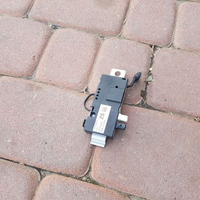 Wzmacniacz antenowy Opel Astra J 4 IV 13353311