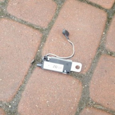 WZMACNIACZ ANTENY OPEL INSIGNIA 13327069