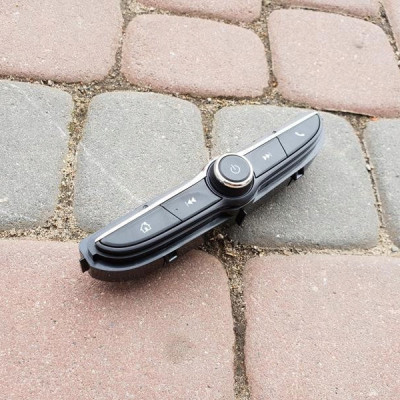 Przełącznik włącznik radia Opel Astra K 42342525