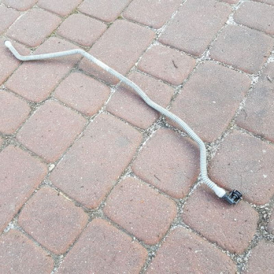 Rura wąż przewód Vivaro B Trafic III 308504670R