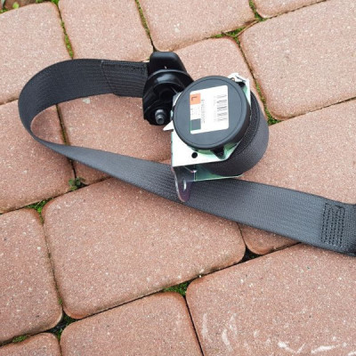 Pas tył tylny 3 rząd Opel Zafira C 619228300C