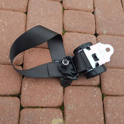 Pas tył tylny 3 rząd Opel Zafira C 619228400C