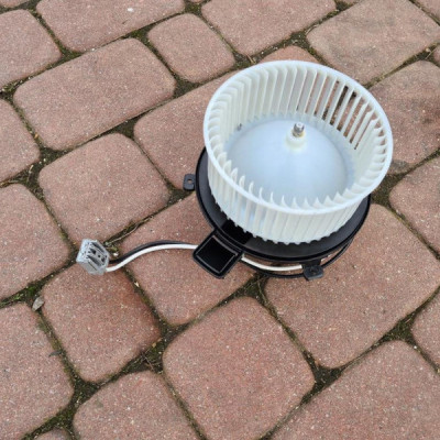 Wentylator dmuchawy EU Opel Insignia B GP563001