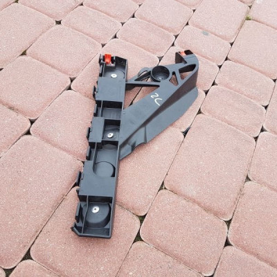 Ślizg tylny prawy Opel Zafira C Tourer 13300740