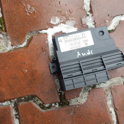 Moduł sterownik zasilnia AUDI 4F0907280