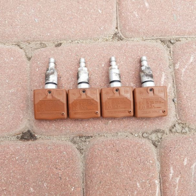 CZUJNIK CIŚNIENIA POWIETRZA OPON OPEL 13348393