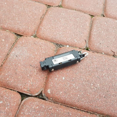 Filtr przeciwzakłóceniowy Passat B8 5E5035570