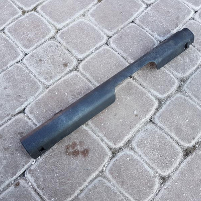 Obudowa osłona Vivaro B Trafic III 739199712R