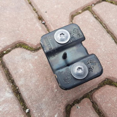 Odbojnik uchwyt Movano B Master III 908780014R