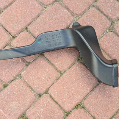 Rura nawiewu nadmuch Toyota Supra MK5 6807400