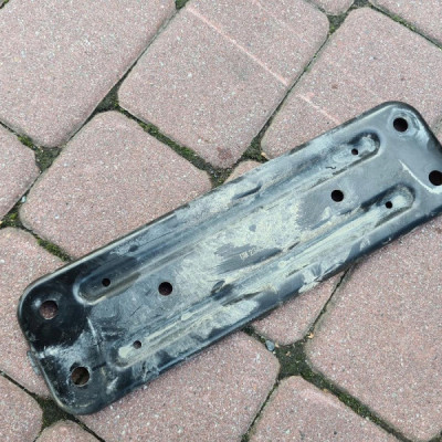 Blacha podpora osłona Opel Insignia B 23438246