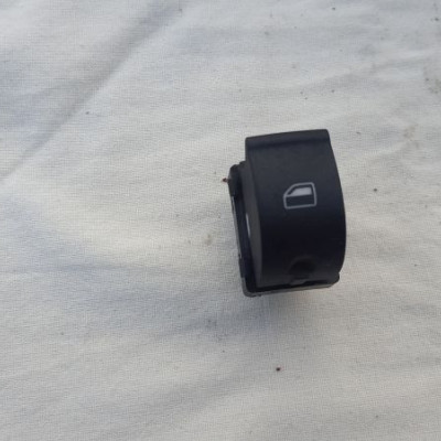 PRZYCISK PODNOSZENIA SZYBY AUDI TT 8J 8E0959855