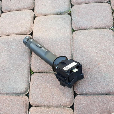 Przełacznik manetka brąz Opel Insignia 13303269