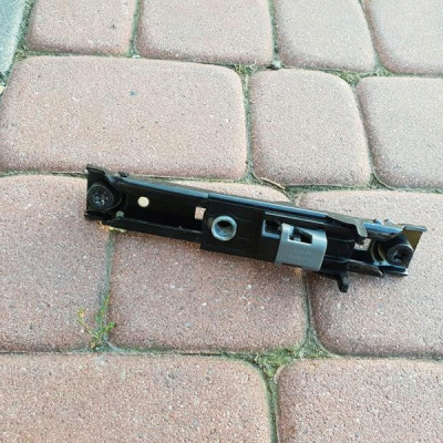 Suwak pasa szyna Opel Insignia