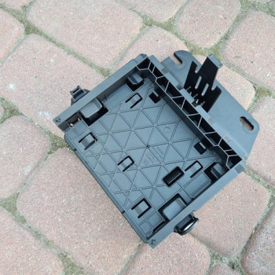 Mocowanie komputera Opel Insignia B 39108696