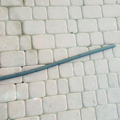 Listwa zgarniacz szyby drzwi Astra K V 39042815