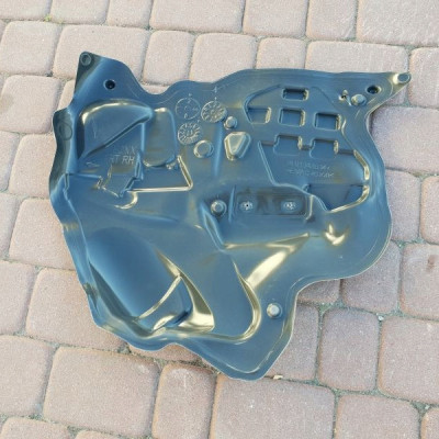 Wyciszenie wewnętrzne drzwi Insignia B 013486347