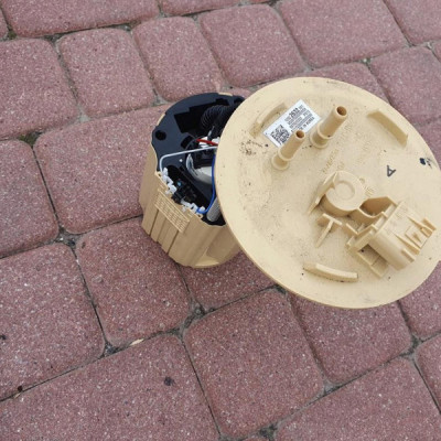 Pompa paliwa pływak Opel Astra K V 13522632001