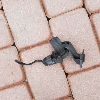 Czujnik natęzenia + wtyczka Opel Insignia 10306471