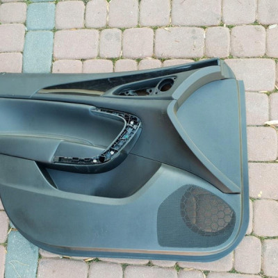 Boczek przód przedni lewy Opel Insignia 4080