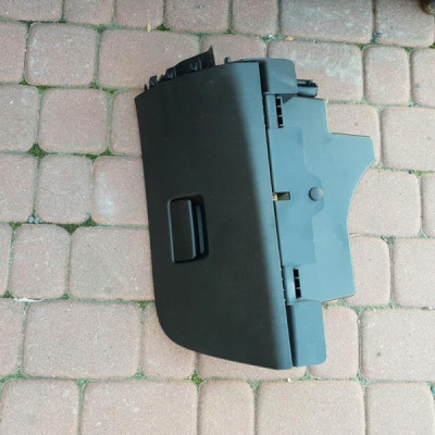 Obudowa schowek deski pasażera Opel Astra K V 5 39046539