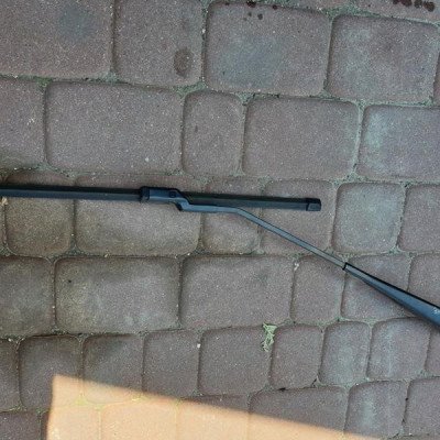 Wycieraczka klapy tył tylnia bagażnika Insignia B