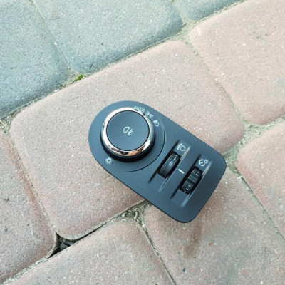 Przełącznik włacznik świateł Opel Astra K V 5