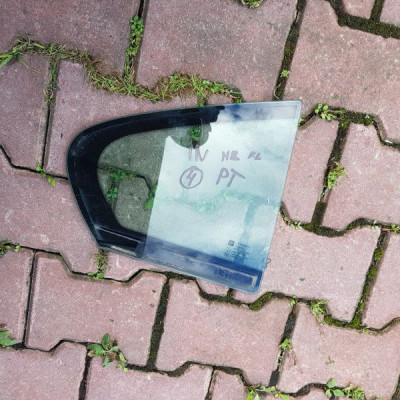 Szyba tył tylna drzwi boczna Opel INSIGNIA 2014