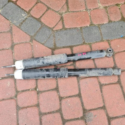 Amortyzator tył tylny 0.9TCe KPL Renault Clio IV